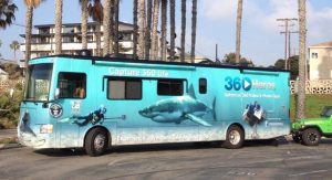 360 video tour bus