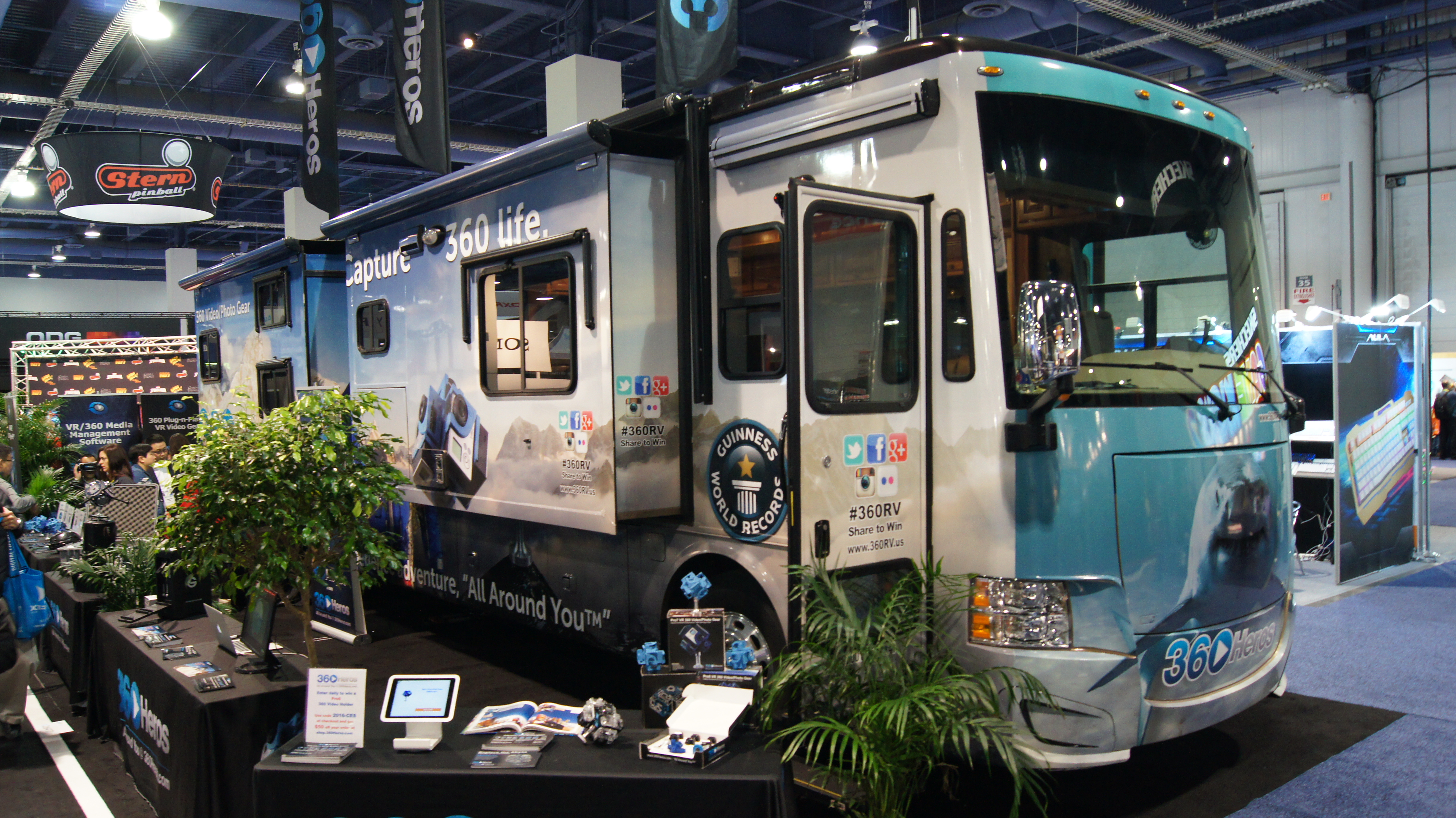 The 360RV on the CES 2016 show floor.